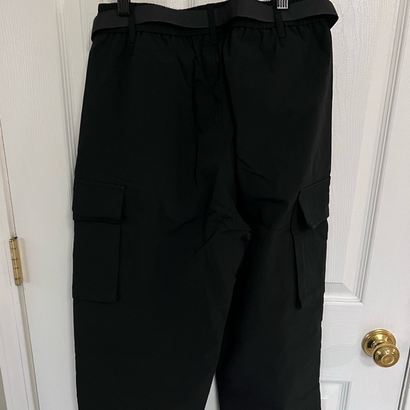 Halara Black Cargo Utility Jogger Pants Belted Nylon Athleisure Small NWT Women - Picture 7 of 7